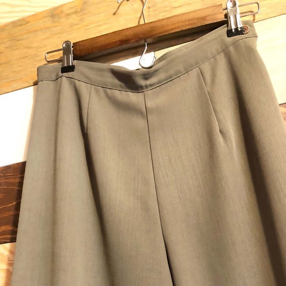 Army green pants - Picture 3 of 5